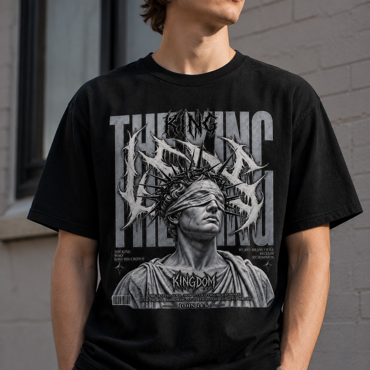 The King Crown Blindfolded Statue Retro Grunge Graphic Unisex T-Shirt Abstract Streetwear Tee